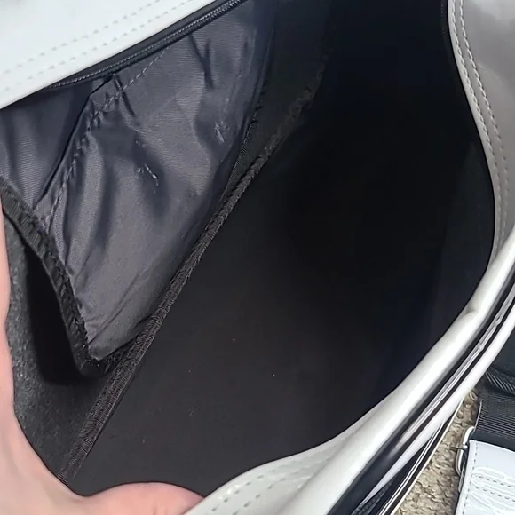 Vintage Nike Patent White and Black Messenger Bag - Picture 7 of 16